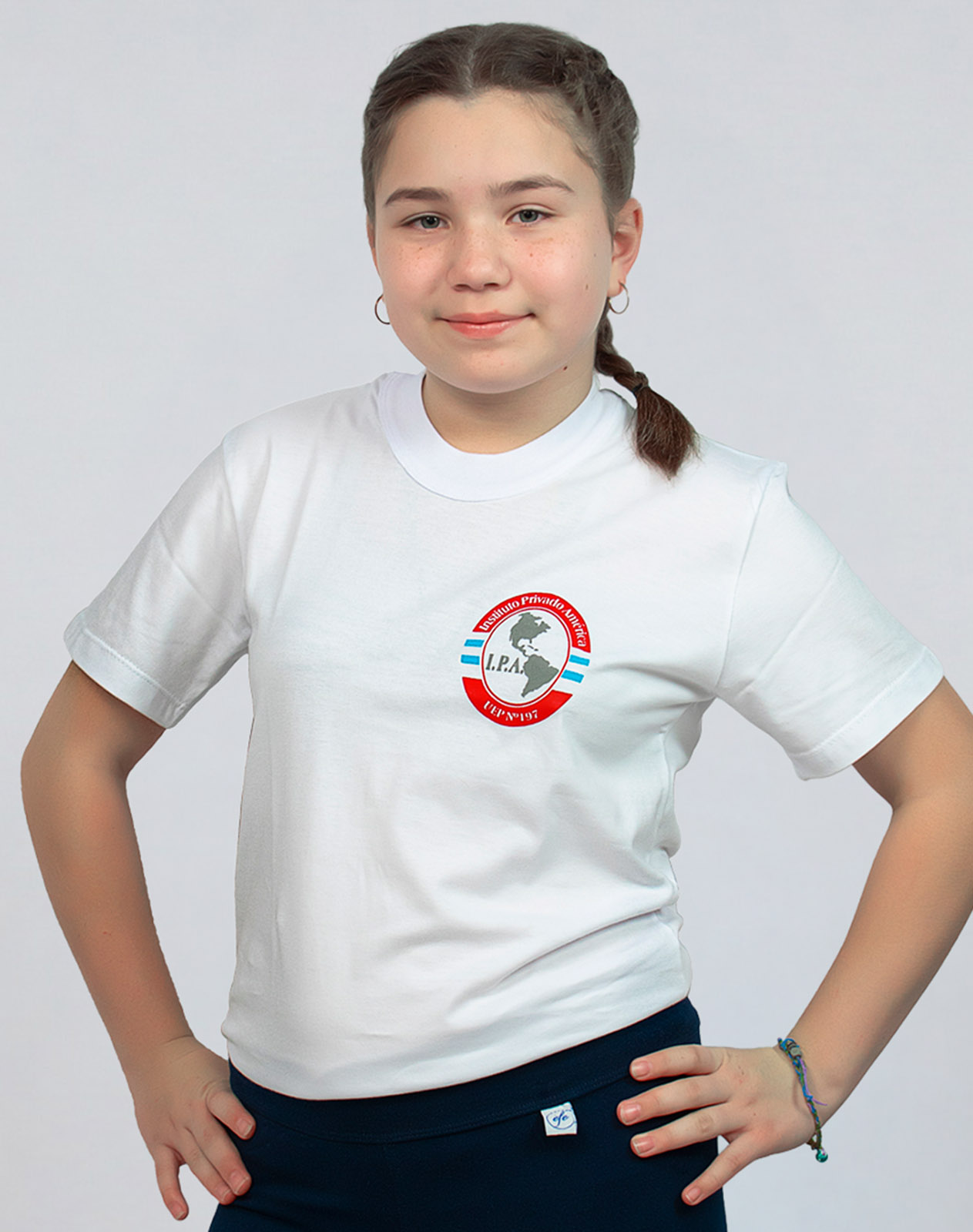 Remera Instituto América Manga Corta con Estampa Institucional