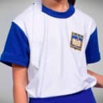 REI1 Remera Bordada MC Escuela 42 1