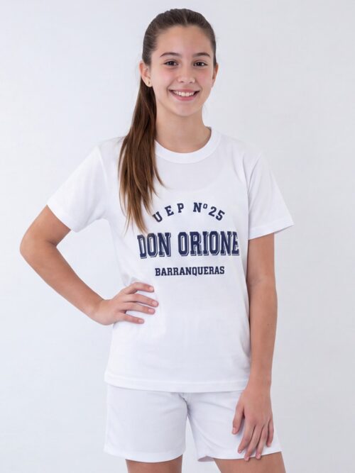 Remera Don Orione Manga Corta con Estampado Institucional