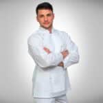 Chaqueta de Chef Unisex en Tela Arciel – Blanco con Vivos Negros
