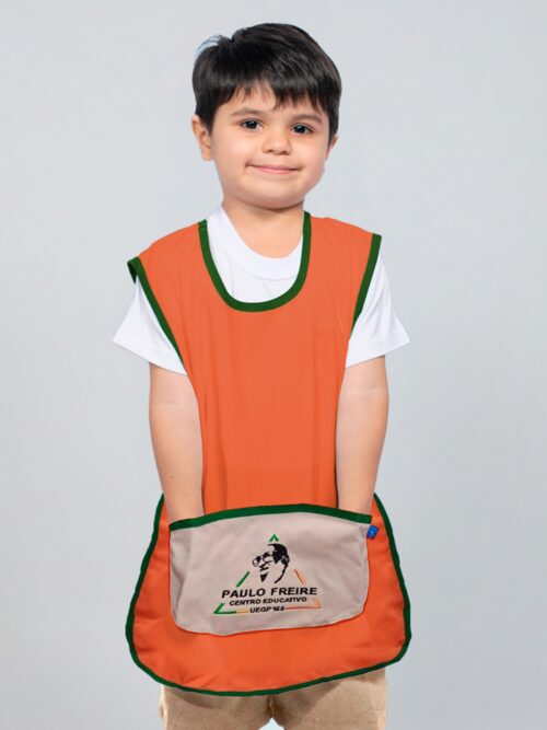 Pintorcito Escuela Paulo Freire en Tela Arciel Escolar Oficial