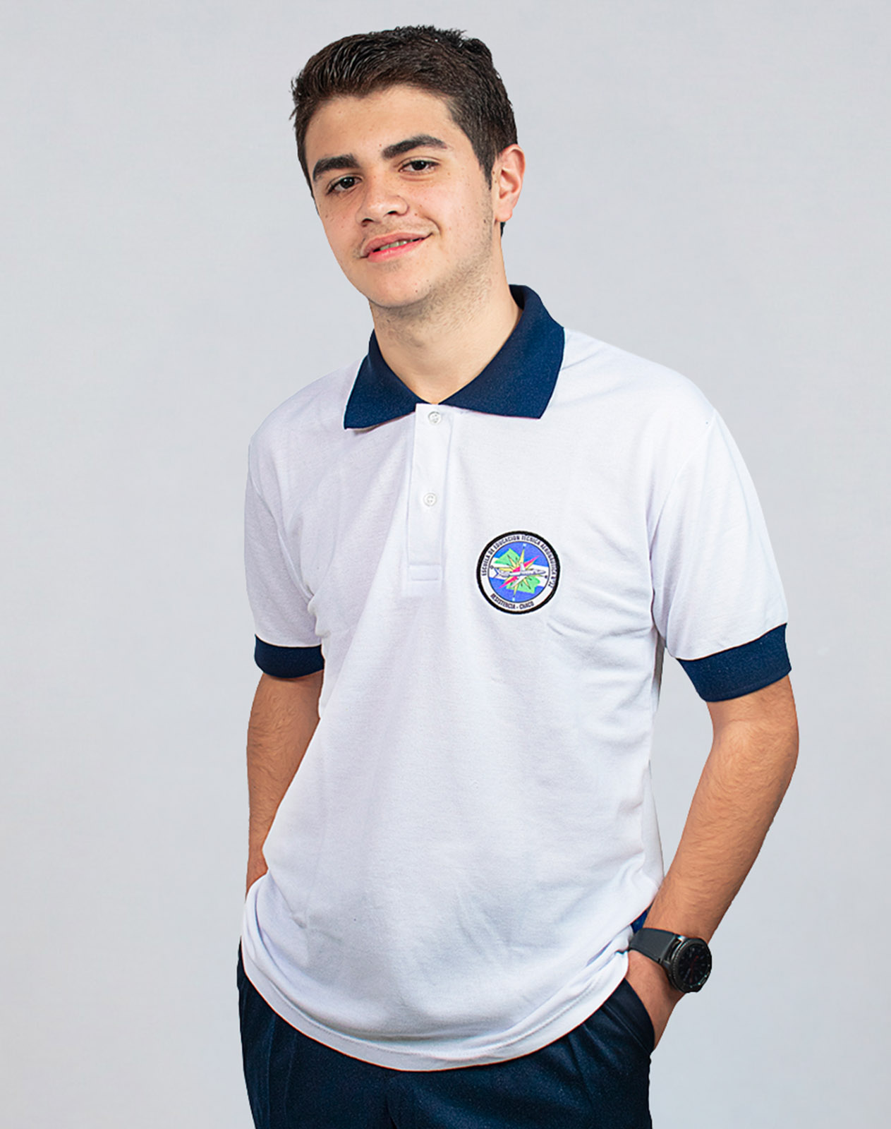 Chomba Manga Corta Escuela Aeronáutica con Bordado Oficial