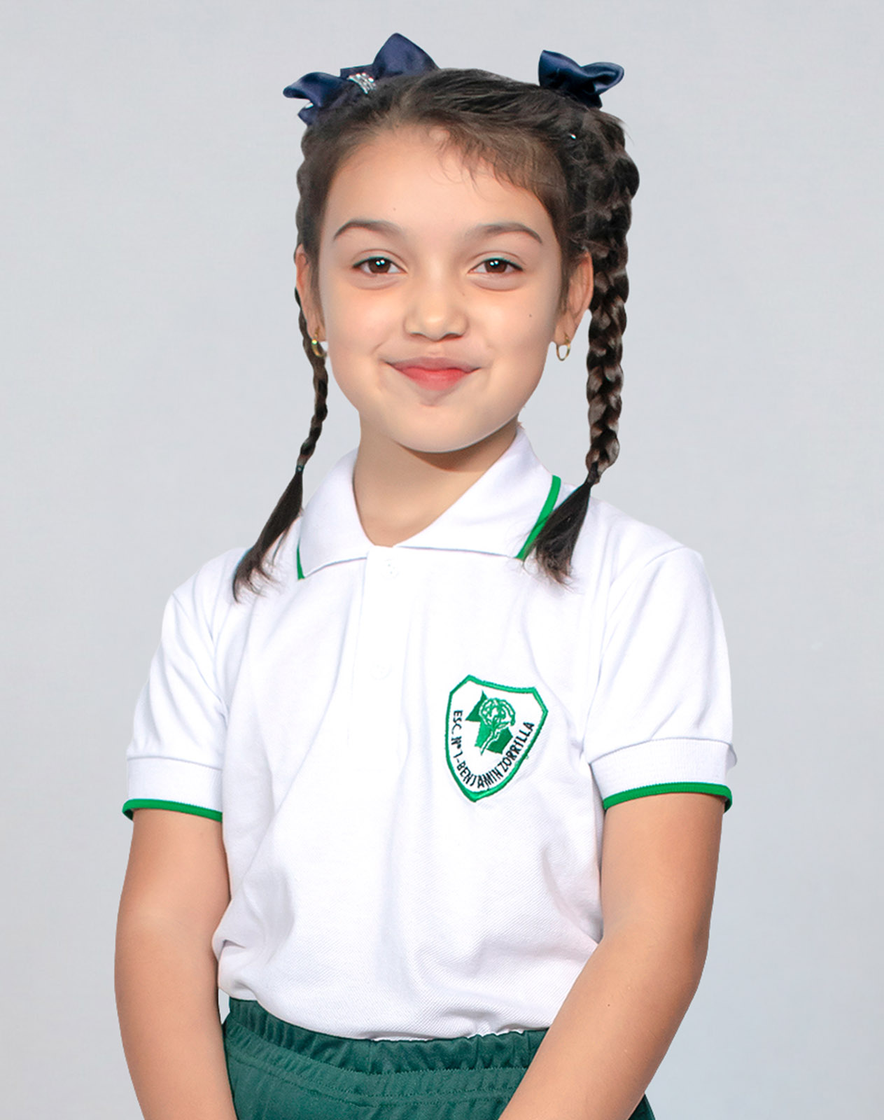 Chomba Manga Corta Colegio Benjamín Zorrilla con Bordado Oficial