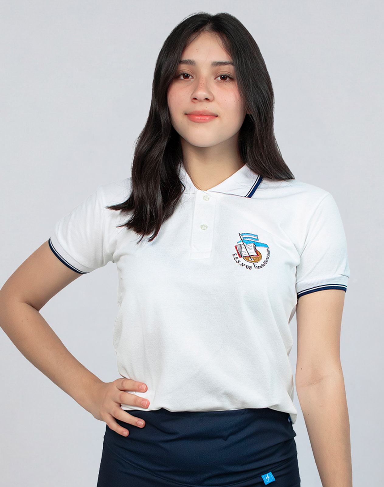 Chomba Manga Corta Colegio María Elena Walsh con Bordado Oficial